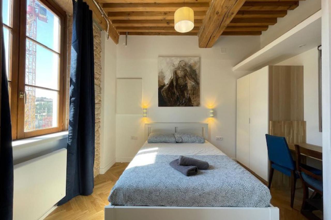 Le Petit St Pierre Charmant 2 Pers Valmy Lyon Bagian luar foto